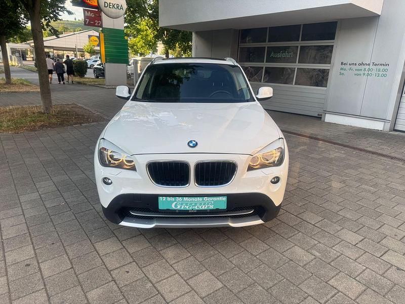 Weiß Gebraucht 2012 BMW X1 Performance SUV | 12.999 € (Fairer Preis) - Bild 1/4