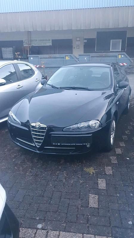 Schwarz Gebraucht 2007 Alfa Romeo 147 Kleinwagen | 2.200 € (Fairer Preis) - Bild 1/4