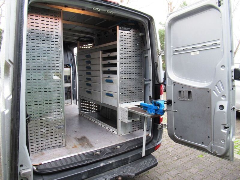 Gebraucht Mercedes Sprinter 129 PS (94 kW) 2013 Silber Van