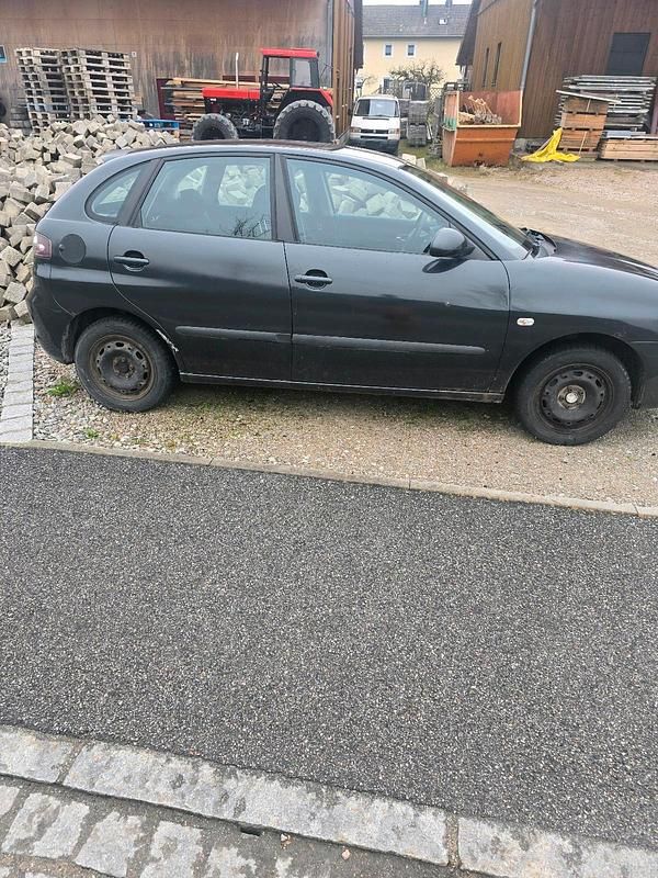 Gebraucht Seat Ibiza 85 PS (62 kW) 2008 Schwarz Kleinwagen