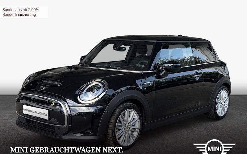 Schwarz Gebraucht 2023 Mini Cooper SE Kleinwagen | 25.890 € (Etwas zu teuer) - Bild 1/4