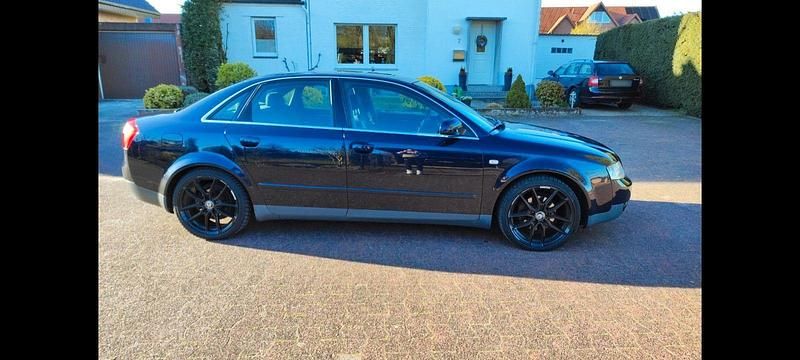 Gebraucht Audi A4 150 PS (110 kW) 2001 Blau Limousine