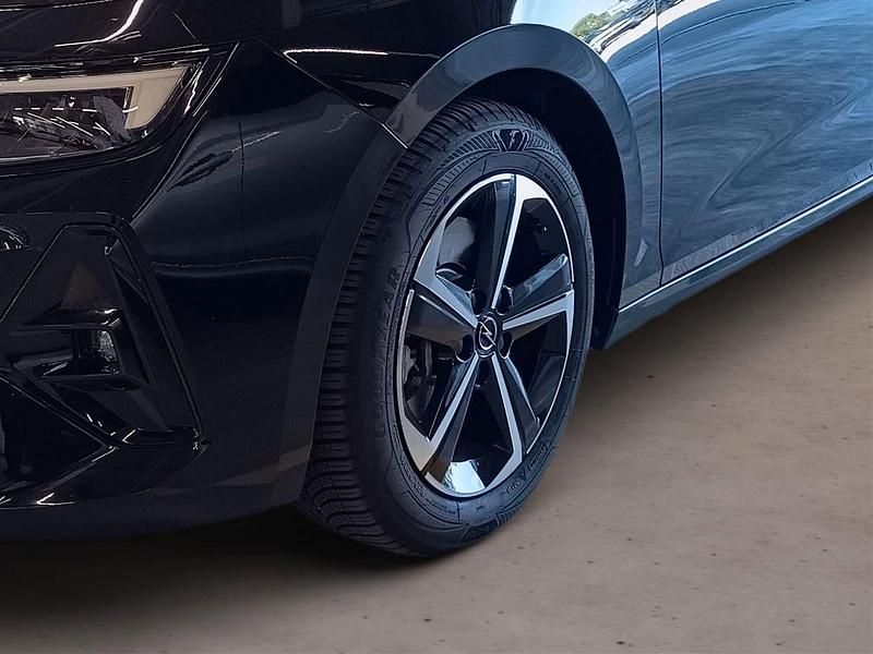 Gebraucht Opel Astra 131 PS (96 kW) 2024 Schwarz Kombi