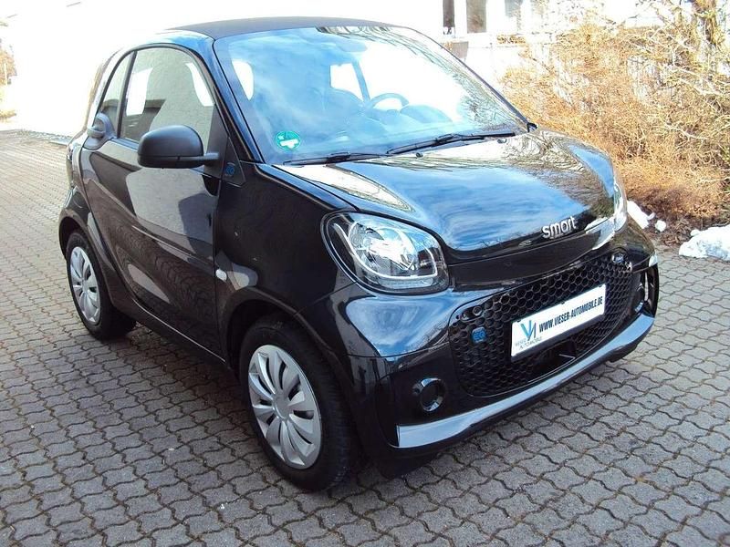 Gebraucht Smart ForTwo Coupé 60 kW (82 PS) 2021 Nachtschwarz Coupé
