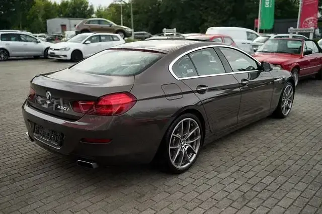 Gebraucht BMW 650 449 PS (330 kW) 2013 Grau Coupé