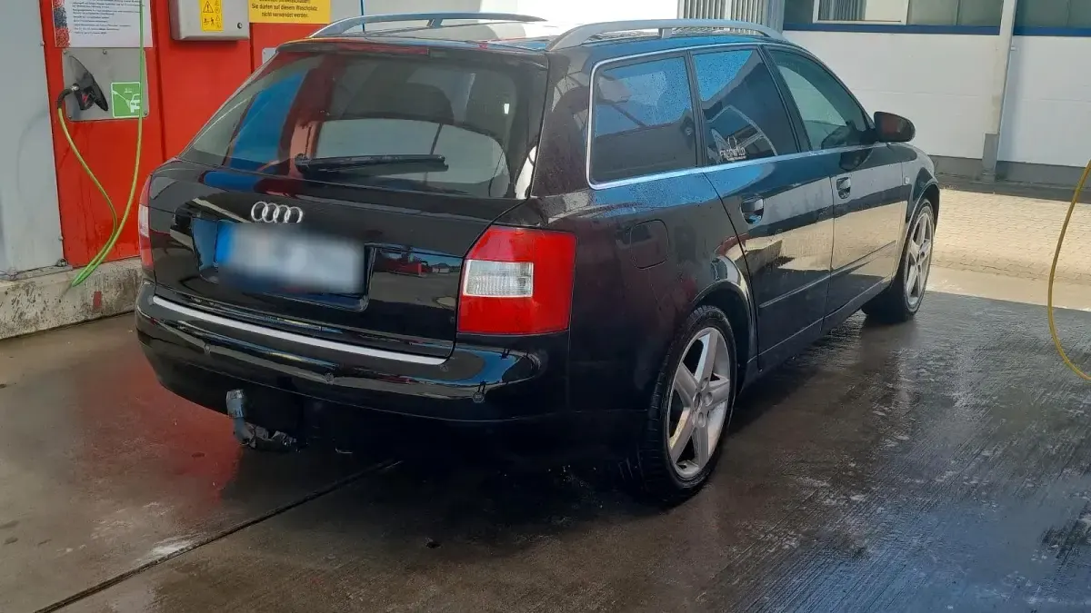 Usado Audi A4 131 HP (96 kW) 2003 Preto Carrinha
