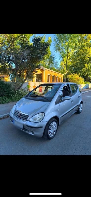 Grau Gebraucht 1999 Mercedes A140 Kleinwagen | 899 € (Fairer Preis) - Bild 1/4