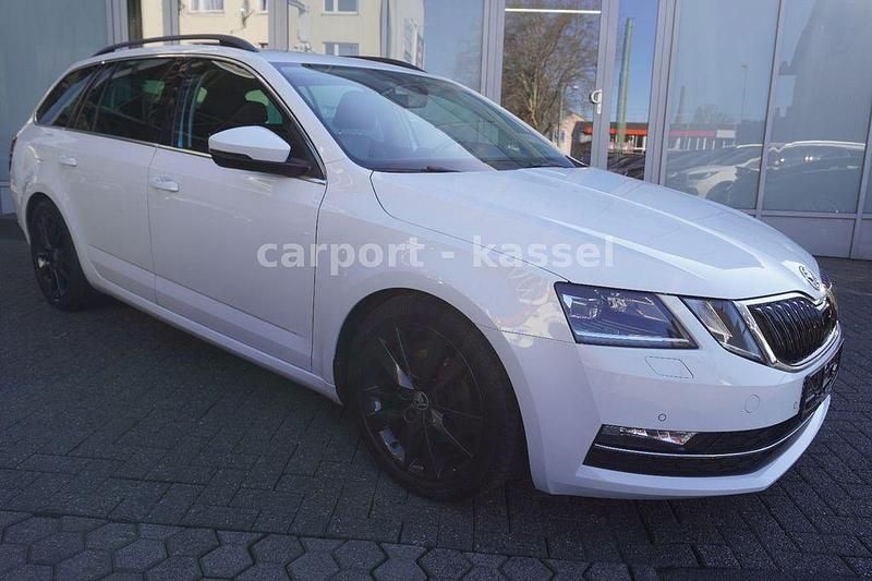Gebraucht Skoda Octavia Style 150 PS (110 kW) 2017 Weiß Kombi