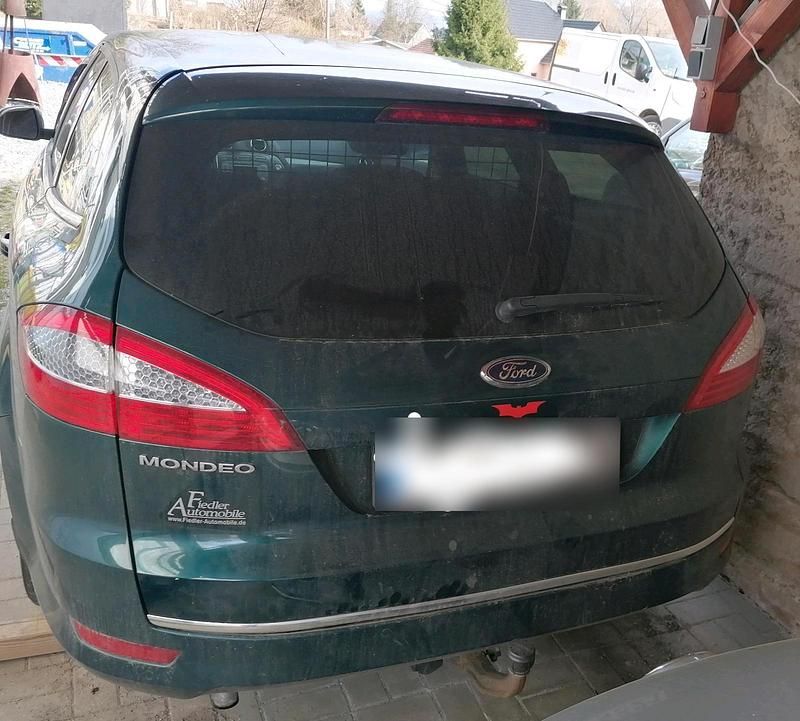 Gebraucht Ford Mondeo Titanium 160 PS (117 kW) 2009 Grün Kombi
