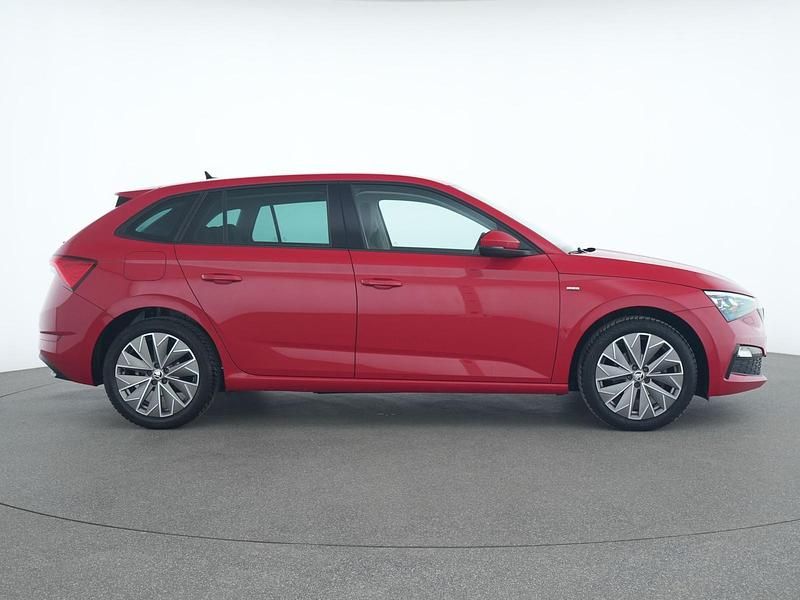 Gebraucht Skoda Scala Clever 150 PS (110 kW) 2021 Corrida rot Kleinwagen