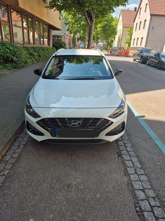 Gebraucht Hyundai i30 Edition 30 159 PS (116 kW) 2021 Weiß Kombi