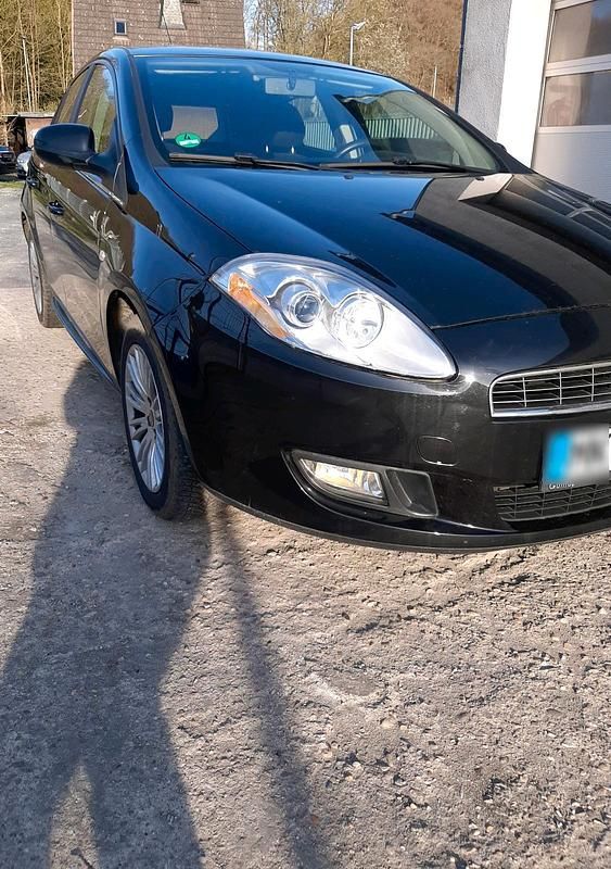 Gebraucht Fiat Bravo 90 PS (66 kW) 2008 Schwarz Kleinwagen