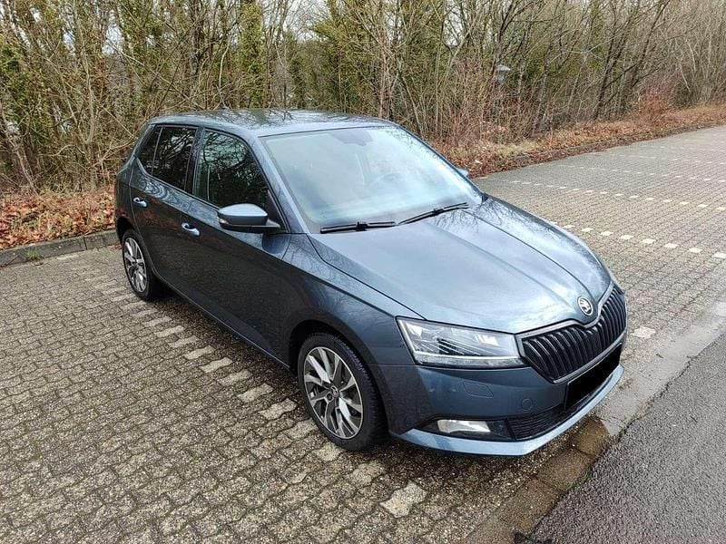 Gebraucht Skoda Fabia Ambition 110 PS (80 kW) 2020 Grau Limousine