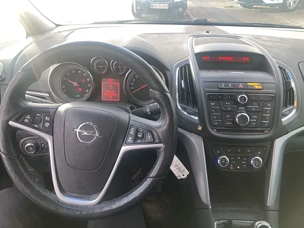 Gebraucht Opel Zafira Tourer Edition 140 PS (102 kW) 2013 Blau Van / Kleinbus