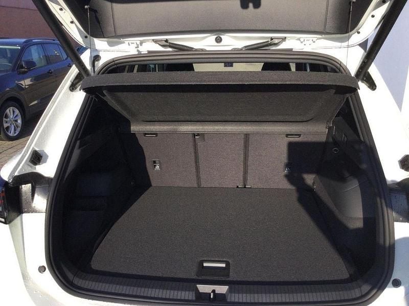 Neu VW Tiguan Style 150 PS (110 kW) 2026 Pure white SUV