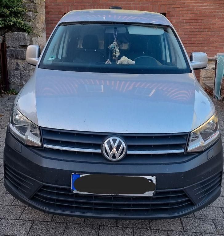 Silber Gebraucht 2017 VW Caddy Trendline Van / Kleinbus | 13.500 € (Fairer Preis) - Bild 1/4