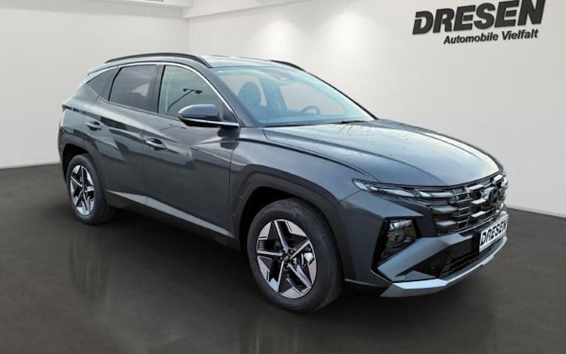 Neu Hyundai Tucson Trend 150 PS (110 kW) 2025 Grau SUV