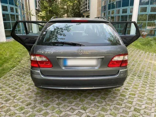 Occasion Mercedes E240 Avantgarde 177 ch (130 kW) 2005 Gris Break