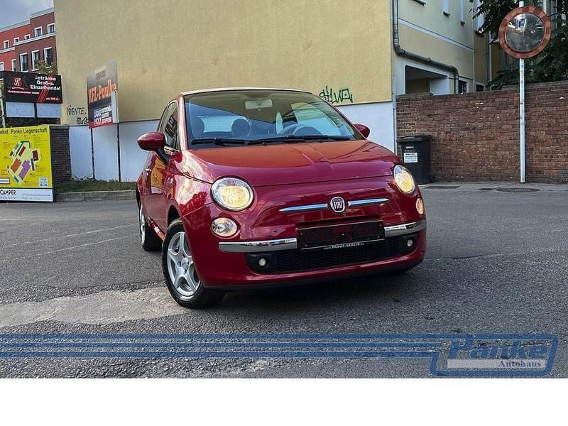 Rot Gebraucht 2011 Fiat 500C Lounge Cabrio | 7.890 € (Guter Preis) - Bild 1/4