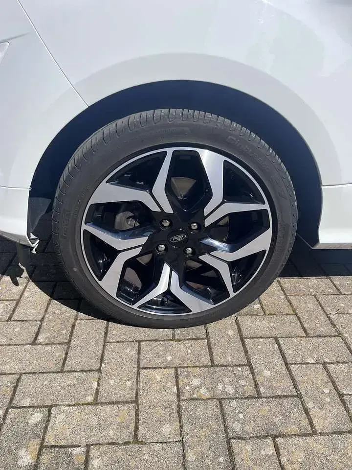 Gebraucht Ford Ecosport ST-Line 125 PS (91 kW) 2020 Weiß SUV