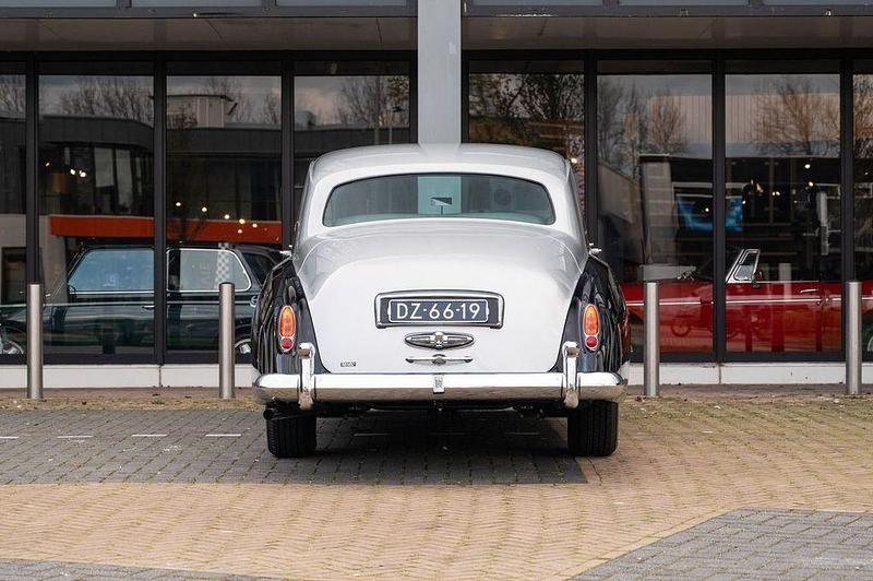 Gebraucht Rolls Royce Silver Cloud 200 PS (147 kW) 1962 Grau Limousine