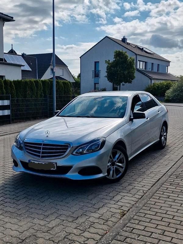 Gebraucht Mercedes E350 252 PS (185 kW) 2014 Limousine