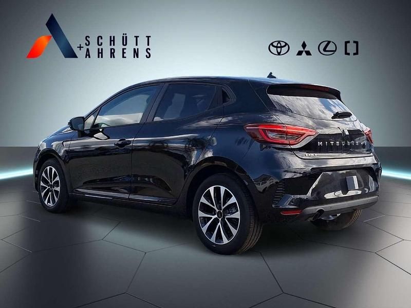 Neu Mitsubishi Colt Plus 67 PS (49 kW) 2025 Onyxschwarz (m) Limousine