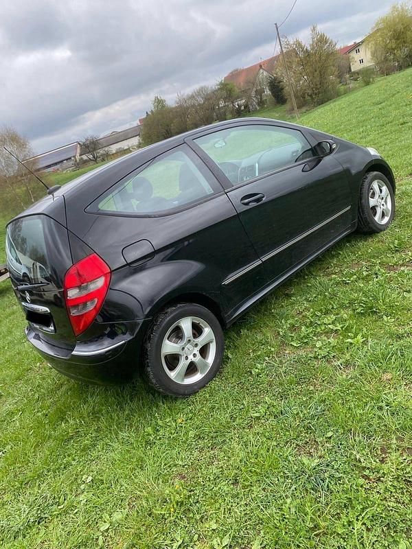 Gebraucht Mercedes A150 95 PS (69 kW) 2005 Schwarz Van / Kleinbus