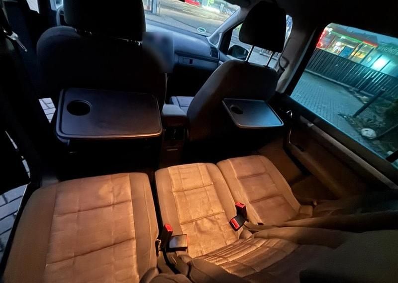 Gebraucht VW Touran 105 PS (77 kW) 2006 Schwarz Van / Kleinbus