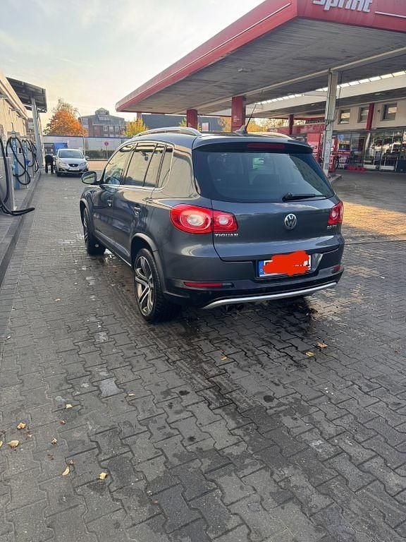 Gebraucht VW Tiguan Team 200 PS (147 kW) 2010 SUV