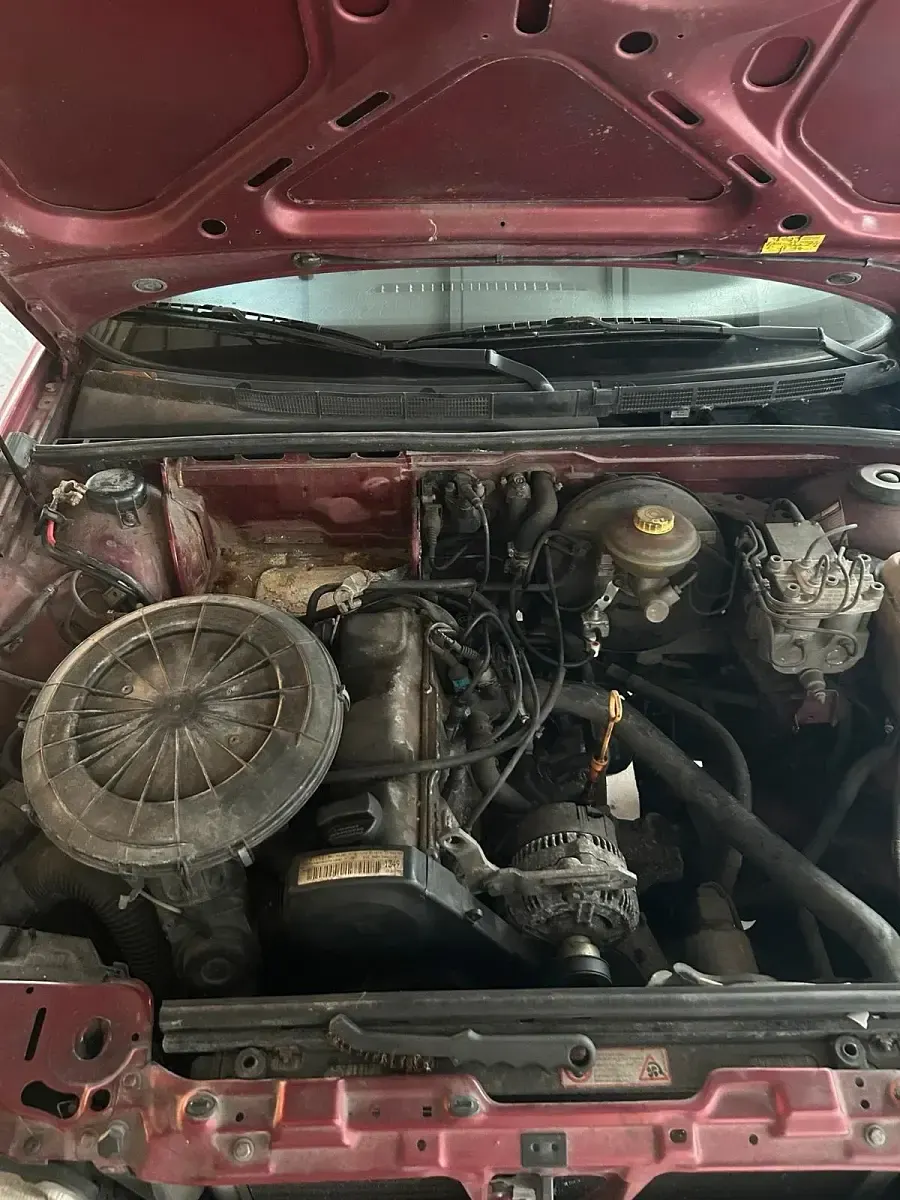 Brugt Audi 80 Basis 90 HK (66 kW) 1994 Lilla Sedan