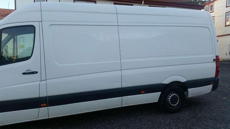 Weiß Gebraucht 2011 VW Crafter Van | 7.250 € (Guter Preis) - Bild 1/4