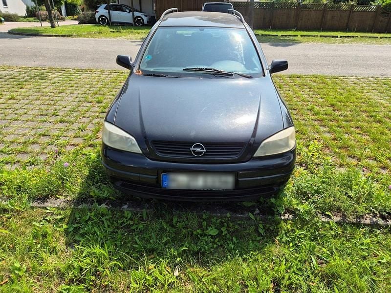 Schwarz Gebraucht 2000 Opel Astra Kombi | 1.400 € (Fairer Preis) - Bild 1/4