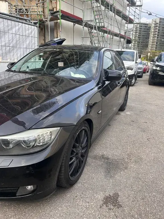 Używany BMW 320 M Performance 170 KM (125 kW) 2009 Czarny Sedan/Limuzyna