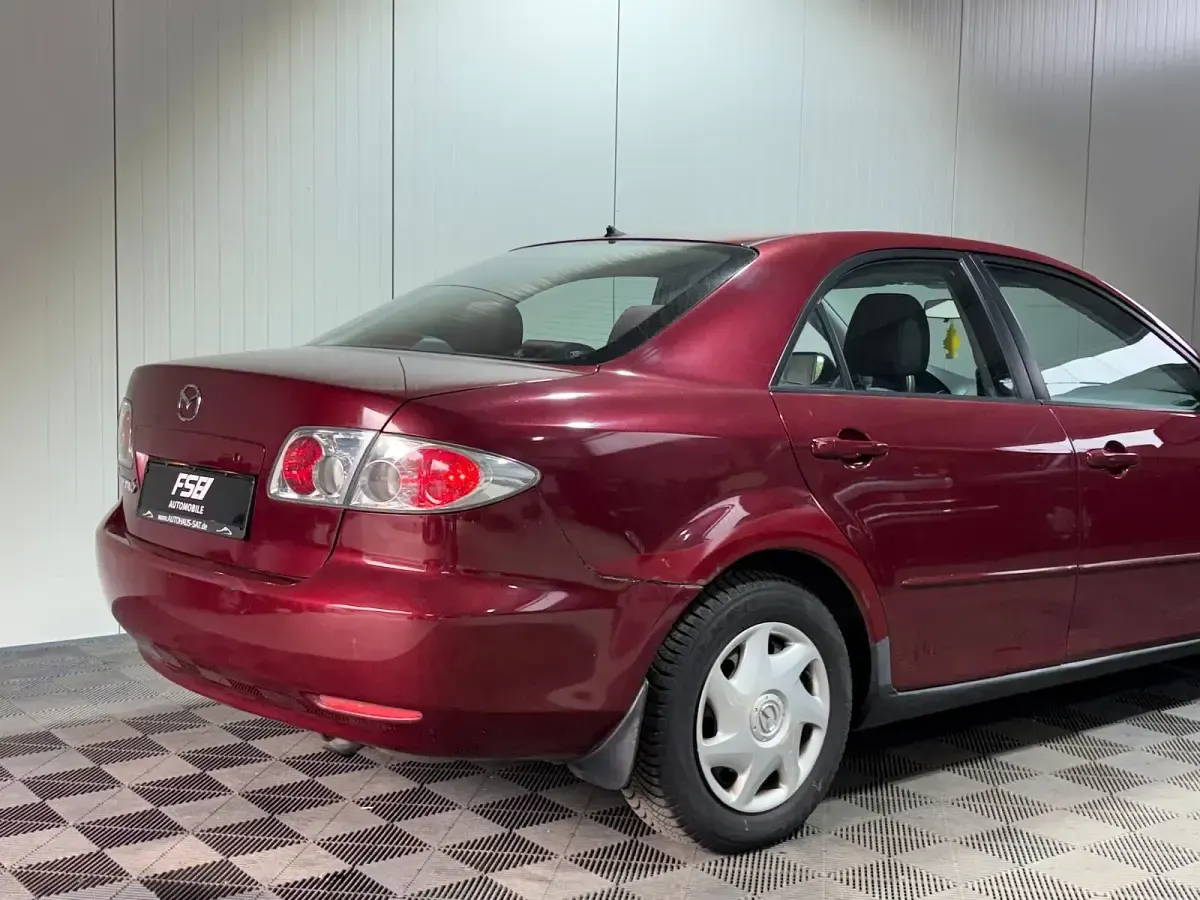 Second-hand Mazda 6 120 CP (88 kW) 2002 Roșu Berlinǎ