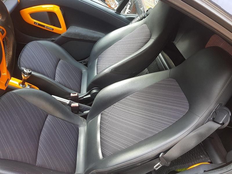 Gebraucht Smart ForTwo Cabrio Brabus 84 PS (61 kW) 2011 Schwarz Cabrio