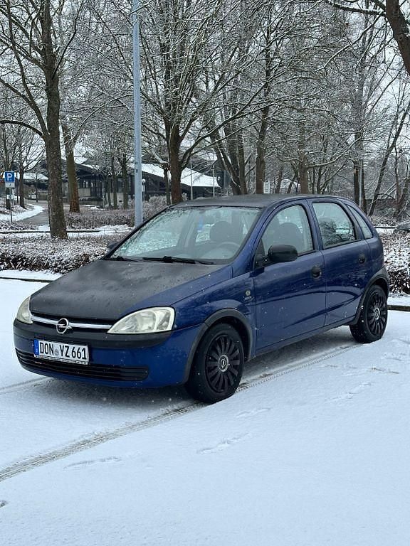 Blau Gebraucht 2003 Opel Corsa Limousine | 1.300 € (Fairer Preis) - Bild 1/4