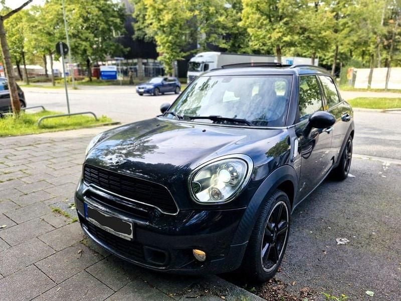 Schwarz Gebraucht 2012 Mini Countryman SUV | 8.300 € (Guter Preis) - Bild 1/4