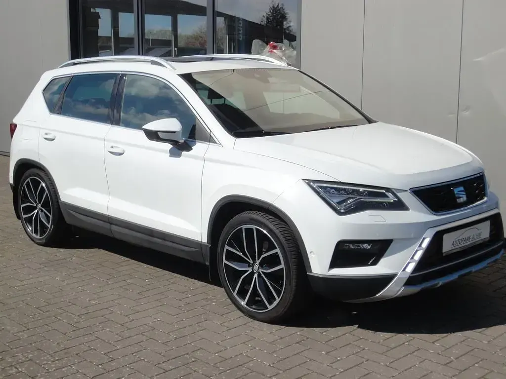 Usata Seat Ateca 4Drive 190 CV (139 kW) 2017 Bianco SUV