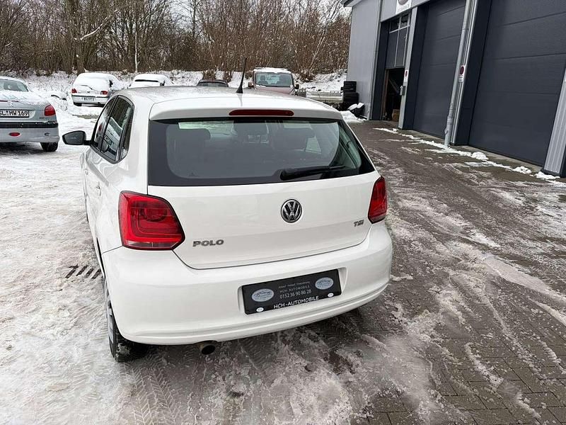 Gebraucht VW Polo Match 90 PS (66 kW) 2013 Weiß Kleinwagen