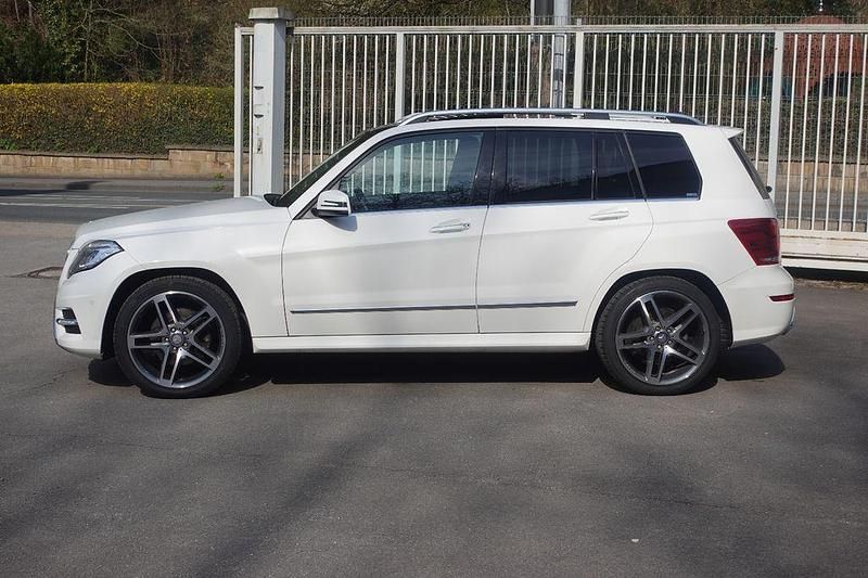 Gebraucht Mercedes GLK350 Sport 306 PS (225 kW) 2012 Polarweiss  unilack SUV