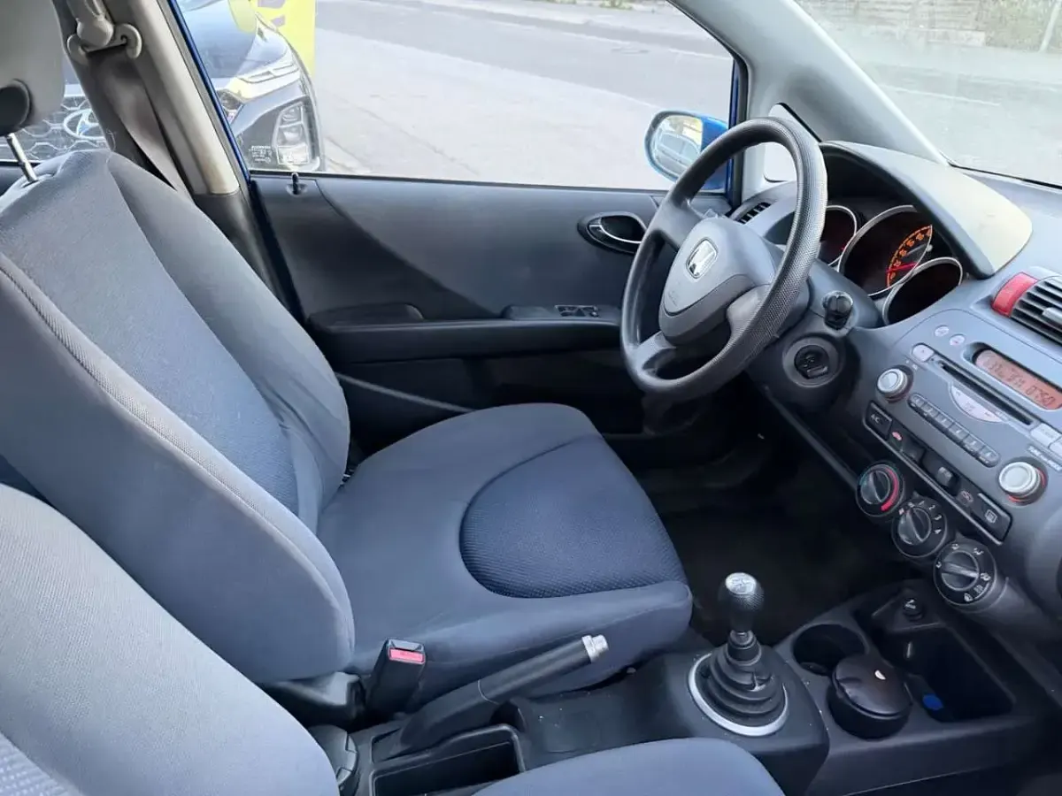 Gebraucht Honda Jazz LS 83 PS (61 kW) 2004 Vivid blue p. Kleinwagen
