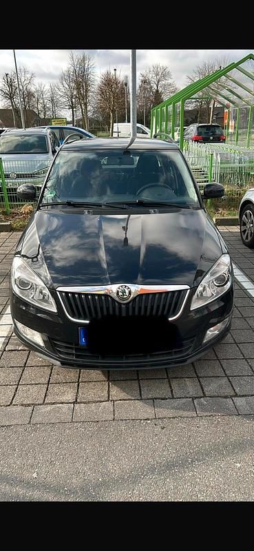 Schwarz Gebraucht 2010 Skoda Fabia Style Kombi | 1.999 € (Guter Preis) - Bild 1/1