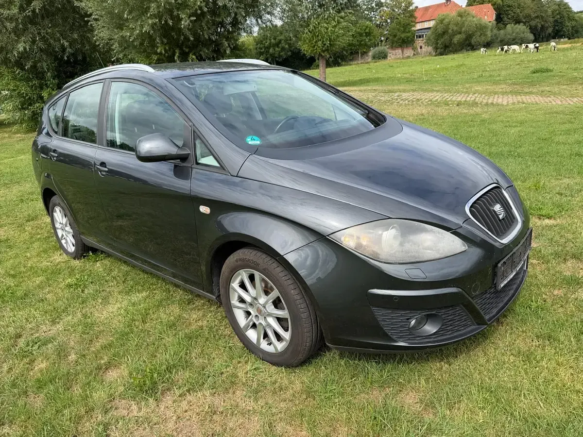 Gebraucht Seat Altea XL 160 PS (117 kW) 2011 Grau Van / Kleinbus