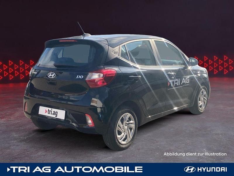 Neu Hyundai i10 Select 63 PS (46 kW) 2025 Phantom black / met Kleinwagen