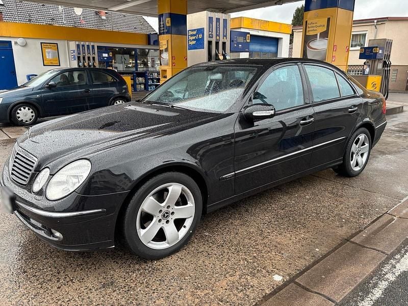 Gebraucht Mercedes E280 Avantgarde 177 PS (130 kW) 2004 Limousine