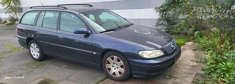 Blau Gebraucht 2004 Opel Omega Kombi | 900 € (Superpreis) - Bild 1/4