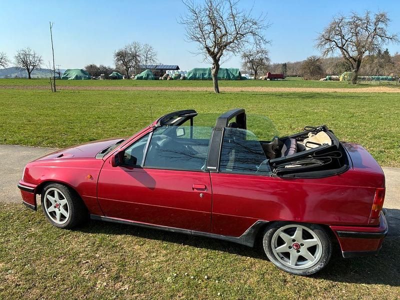 Gebraucht Opel Kadett 116 PS (85 kW) 1989 Rot Kleinwagen
