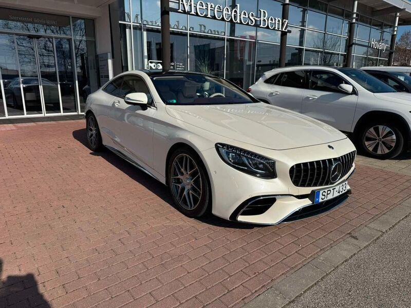 Weiß Gebraucht 2018 Mercedes S63 AMG AMG Coupé | 149.900 € - Bild 1/4