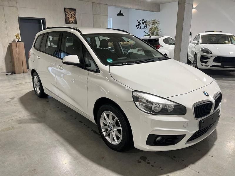 Gebraucht BMW 218 Advantage 136 PS (100 kW) 2015 Weiß Kombi